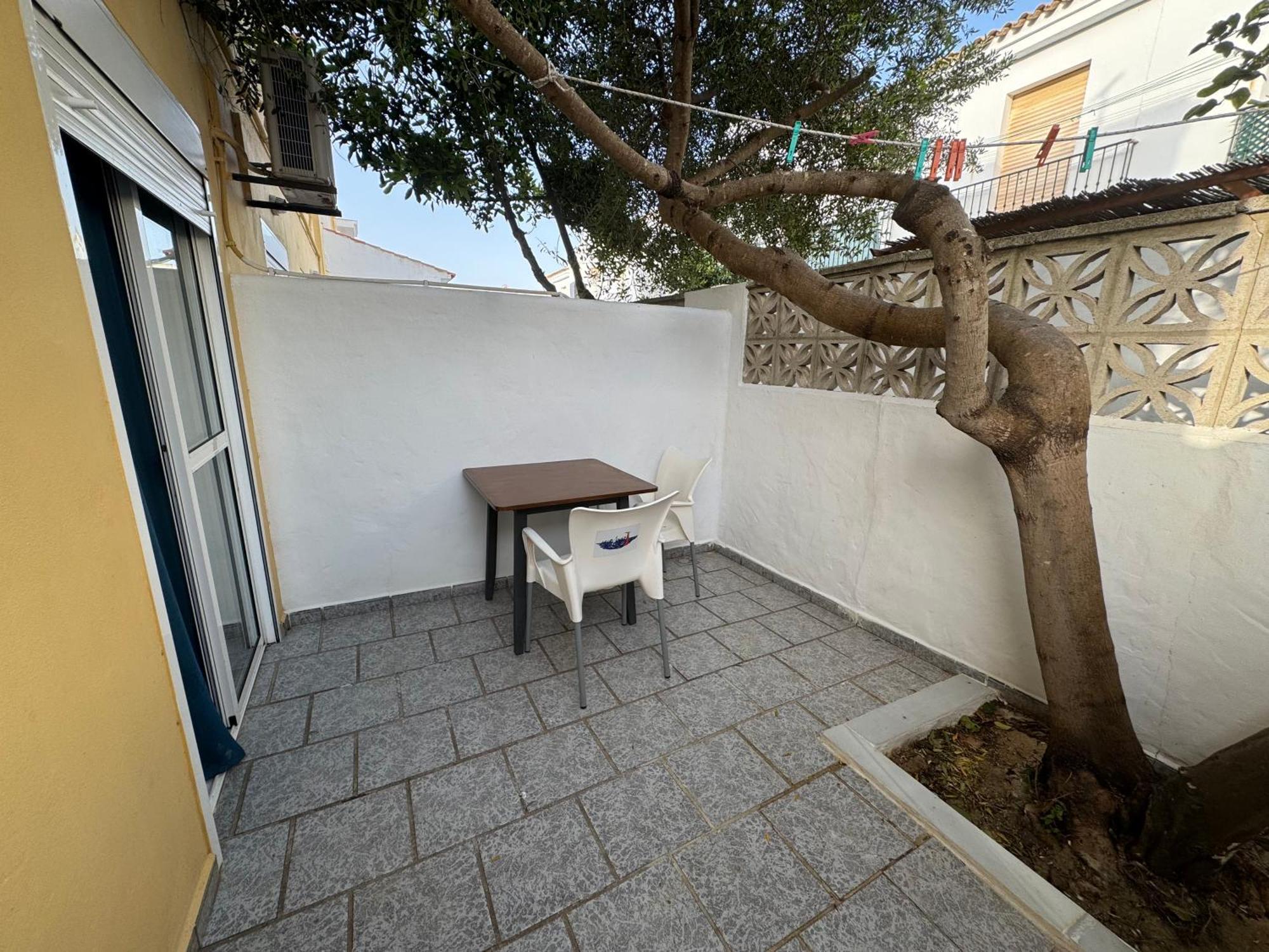 Hostal Miramar Los Canos De Meca Exterior photo